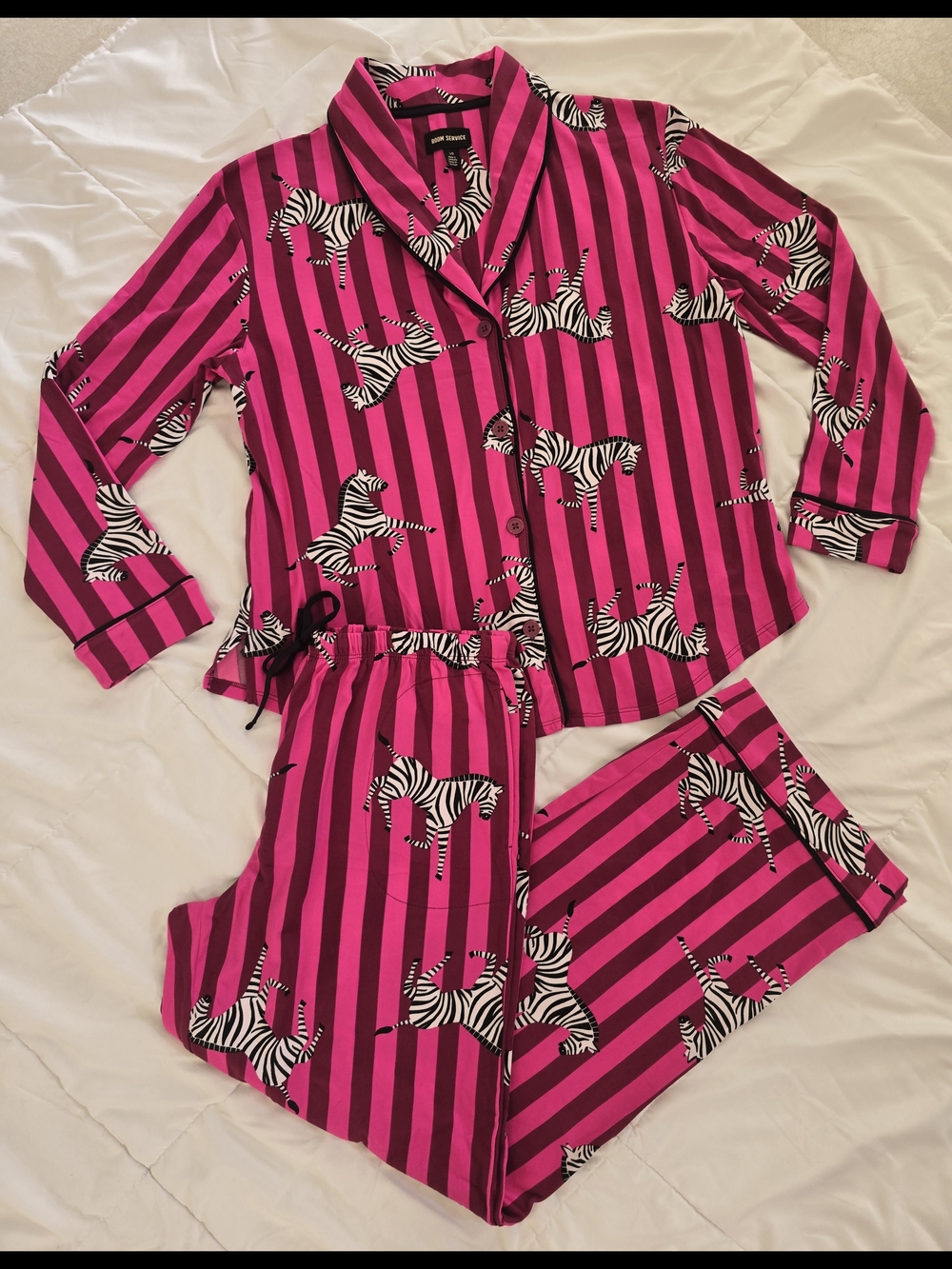 Room Service Womens Zebra Stripe Pink Pajama Set